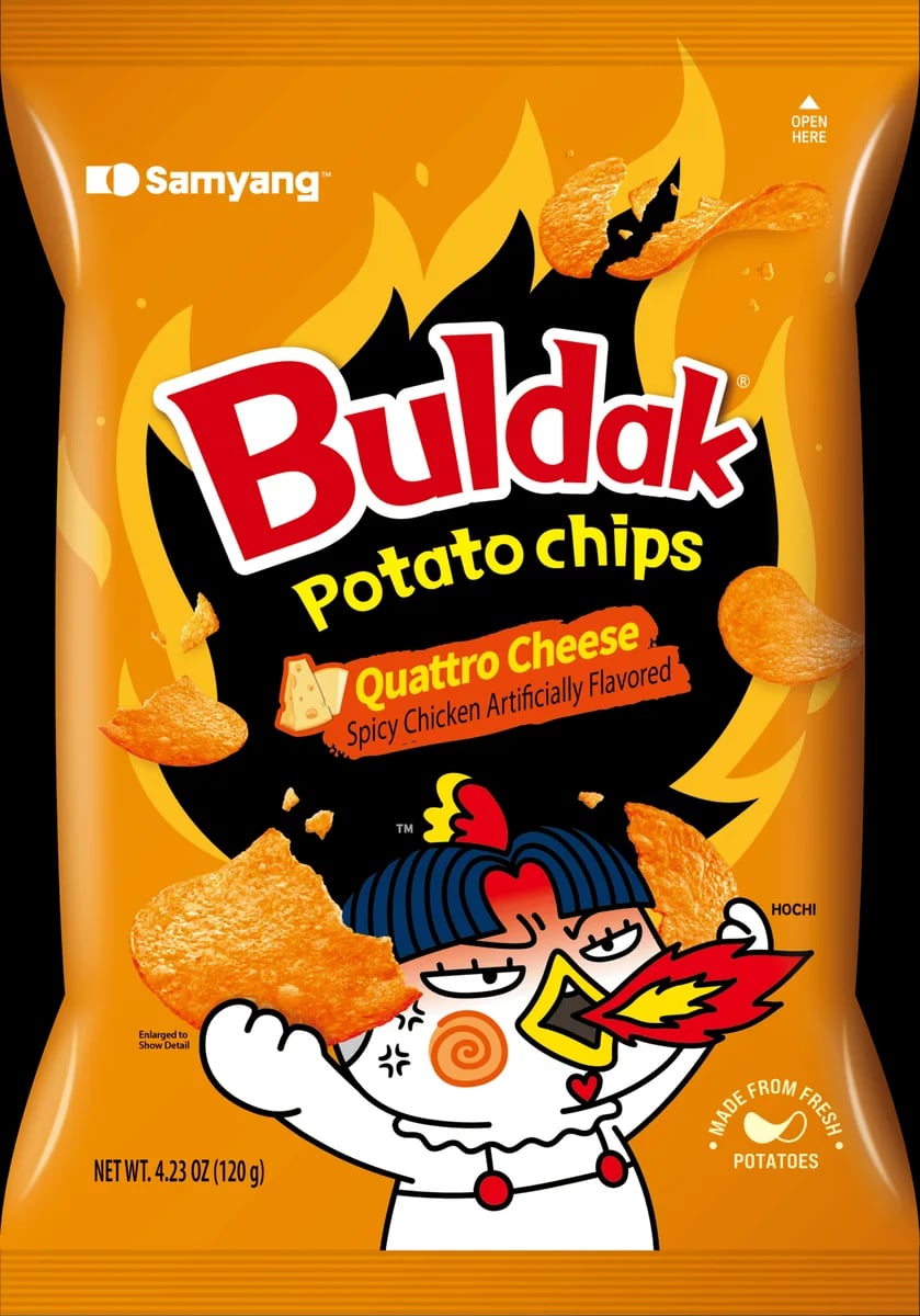 Buldak Potato Chips Quattro Cheese 120 g packaging
