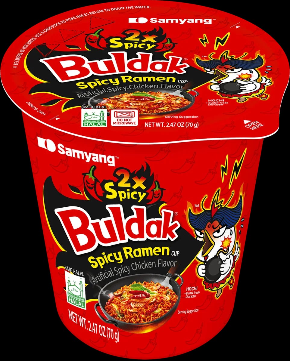 Buldak 2x Spicy Hot Chicken Flavour Ramen Cup 70 g packaging