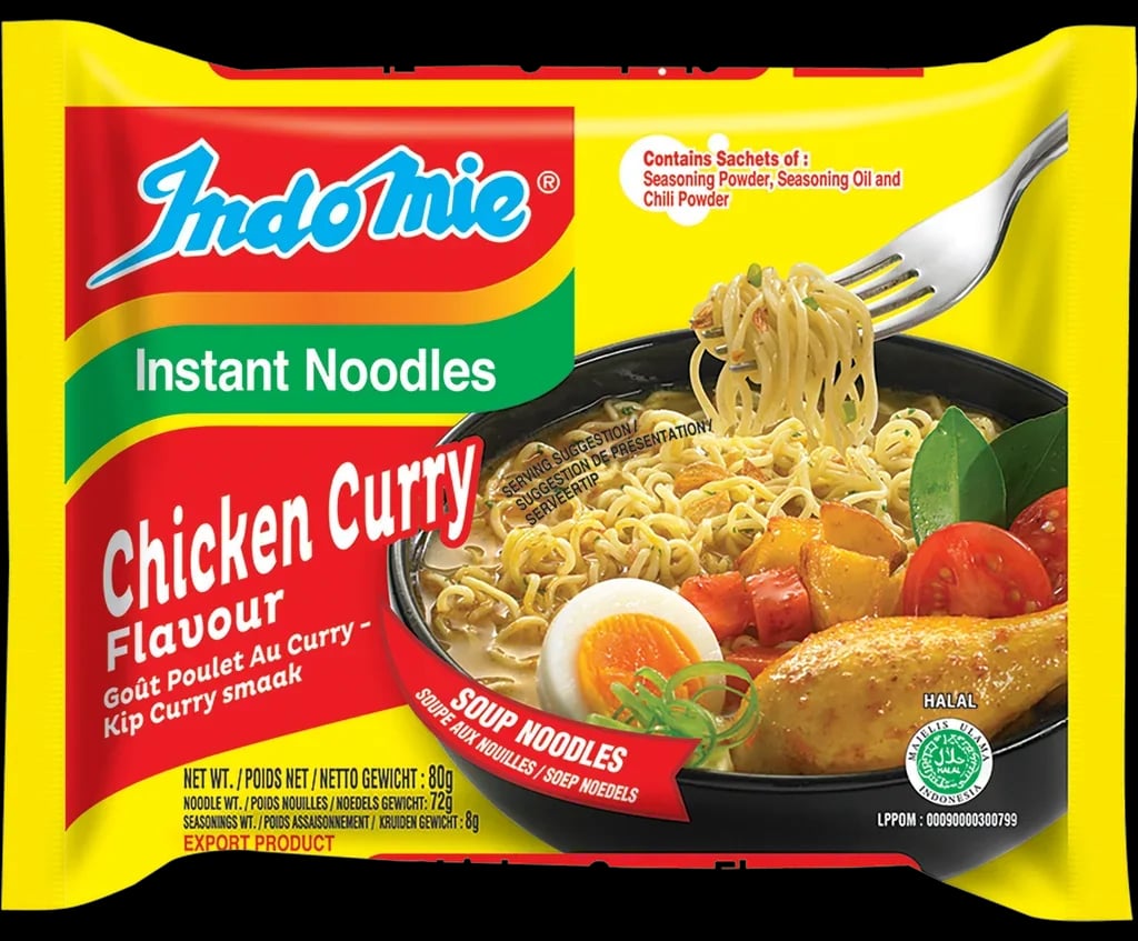 Indomie Chicken Curry Flavour Soup Noodles packaging
